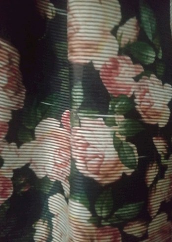 Çiçek Desenli Koyu Pembe Fırfırlı Etek - Görsel 5