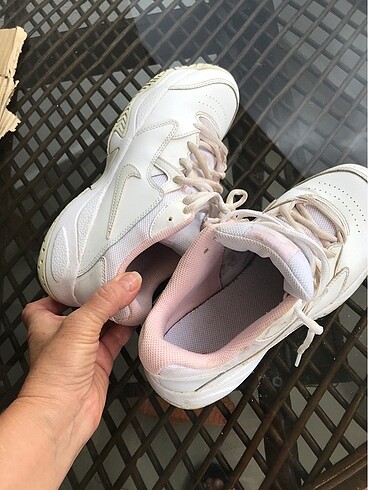 38,5 Beden beyaz Renk Nike tenis ayakkabısı