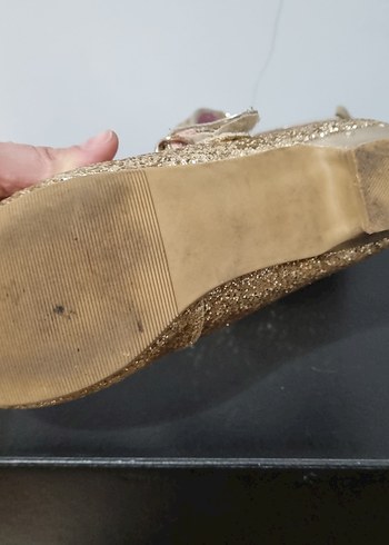 Kız Çocuk Altın Renkli Simli Babet Ayakkabı - Görsel 5