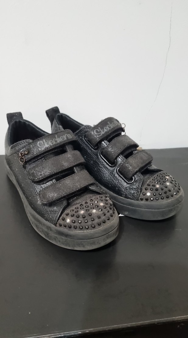 Kız Çocuk Siyah Desenli Tokalı Sneaker - Görsel 2