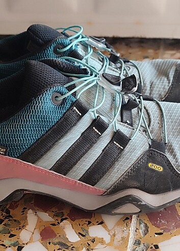 Adidas terrex