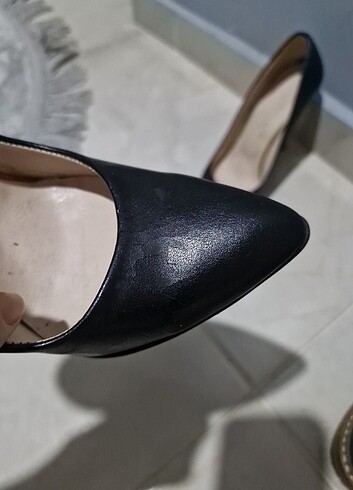 37 Beden Stiletto