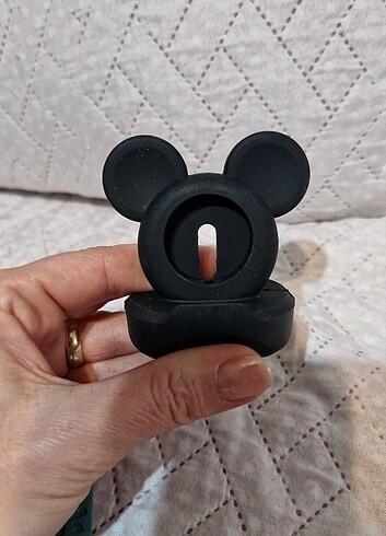 Apple Watch Mickey mouse saat sarj standı
