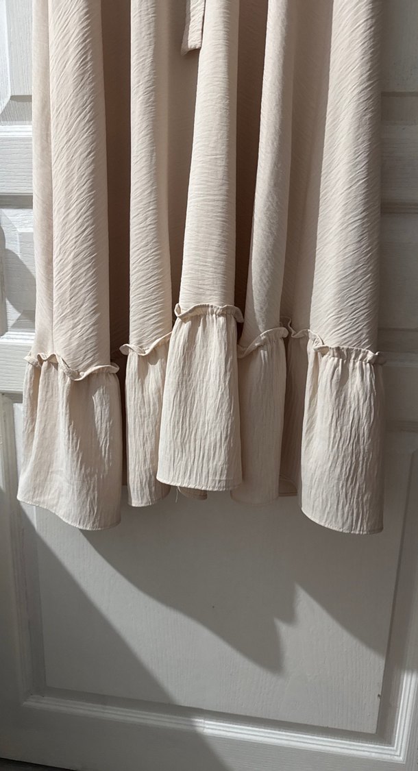 Bej Uzun Keten Elbise Fırfır Detaylı - Görsel 4