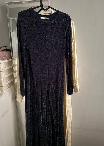 Uzun Siyah Drapeli Kadın Elbise - Görsel 2