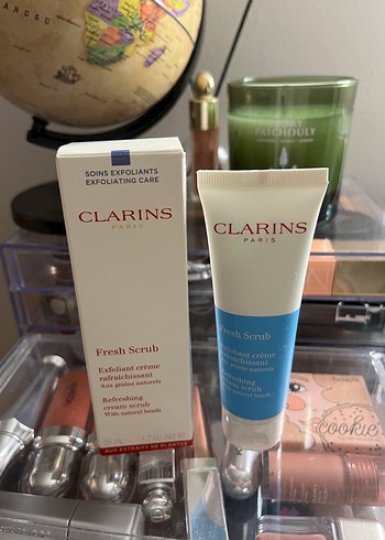 Clarins ürünü