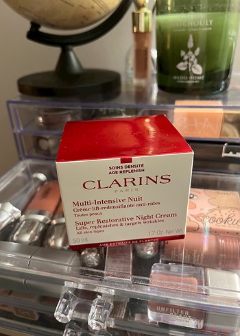 Clarins ürünü