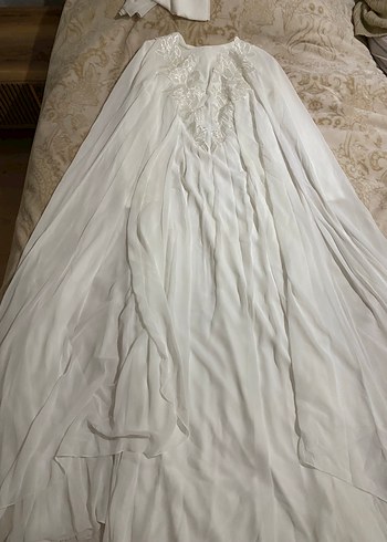 Yüksek Yakalı Uzun Kollu Beyaz A Kesim Gelinlik - Görsel 3