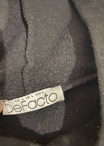 Siyah Kapüşonlu Rahat Kesim Kadın Sweatshirt - Görsel 3