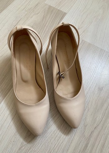38 Beden Bej Kadın Stiletto Topuklu Ofis Ayakkabısı