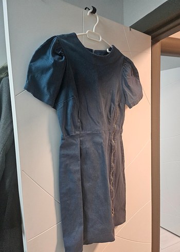 Düğmeli Kısa Kollu Midi Denim Elbise