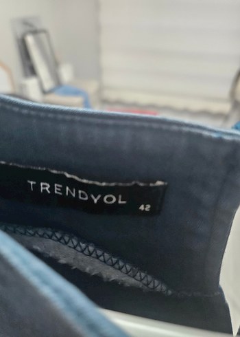 42 Beden Düğmeli Kısa Kollu Midi Denim Elbise