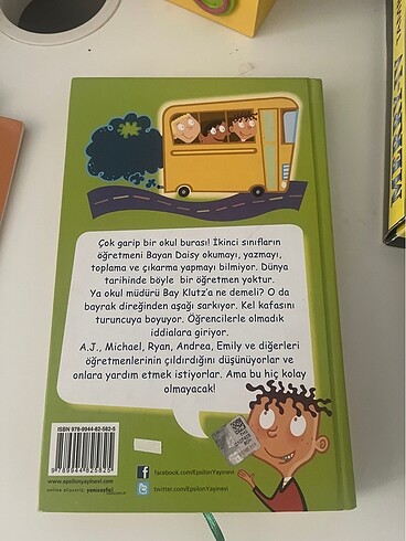  Bizim Okul Bi?Acayip 01-Öğretmenler Çıldırdı Ciltli