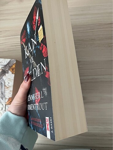 Kan ve külden kitap
