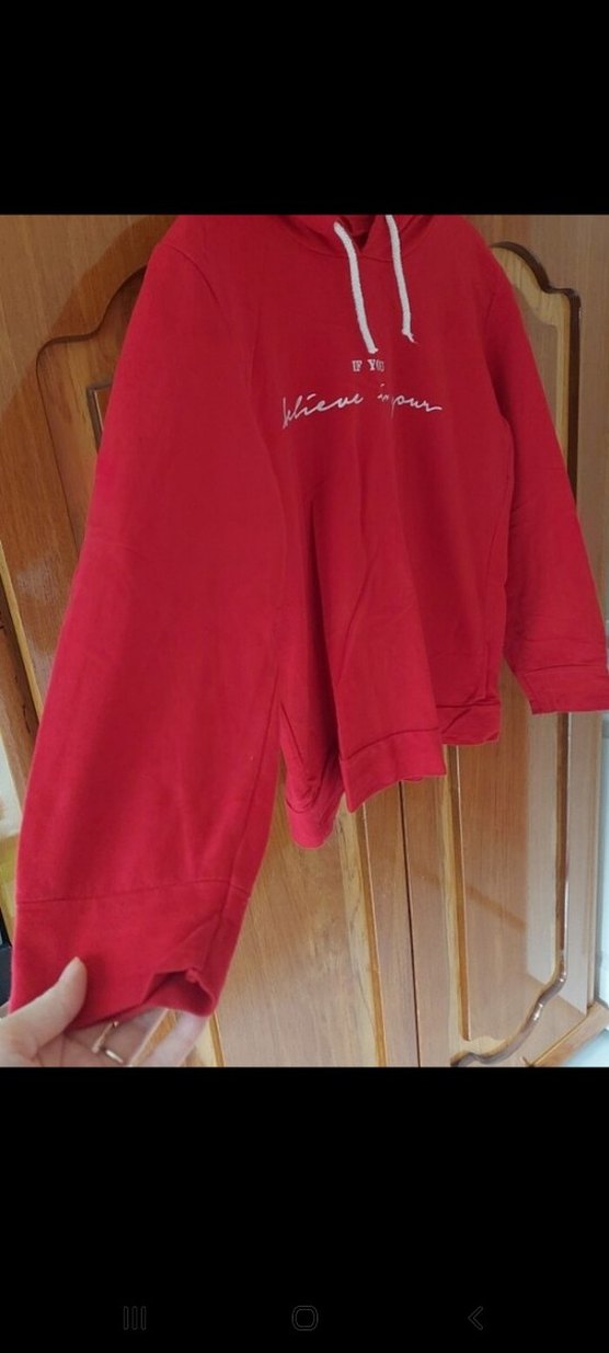 Kırmızı Kapüşonlu Kadın Sweatshirt - Görsel 2