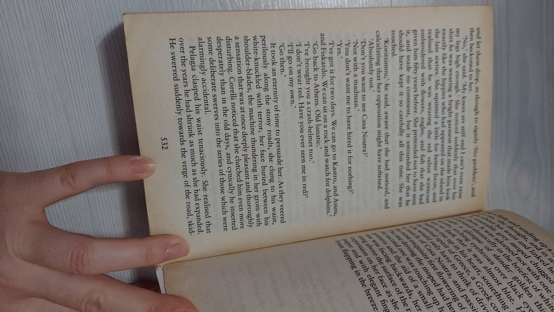 Captain Corelli'nin Mandolini - Louis de Bernières - Görsel 3