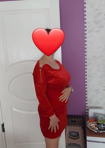 Kırmızı V Yaka Kadife Elbise