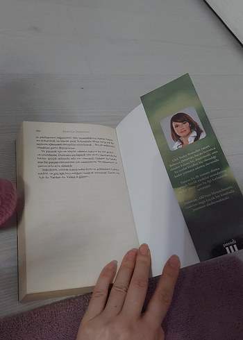 Aşk Yakar - Rebecca Donovan - Görsel 3