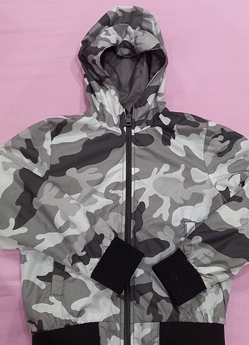 Moncler yağmurluk 