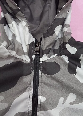 5 Yaş Beden çeşitli Renk Moncler yağmurluk 
