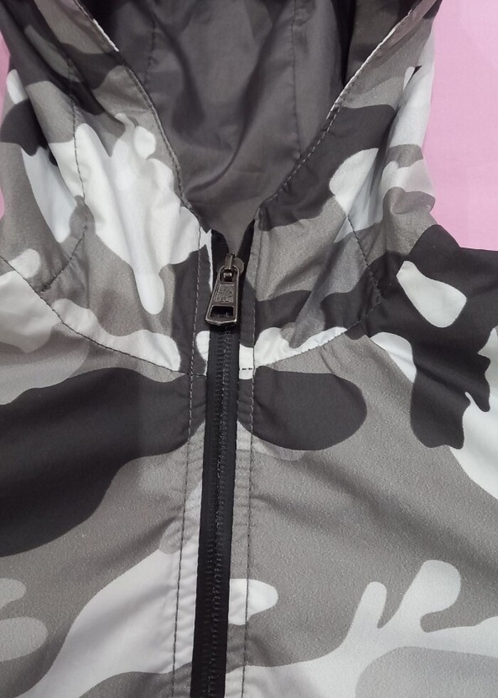 Moncler yağmurluk  - Görsel 4