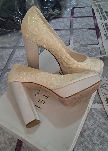39 Beden Dantelli krem Stiletto Kadın Abiye Ayakkabı