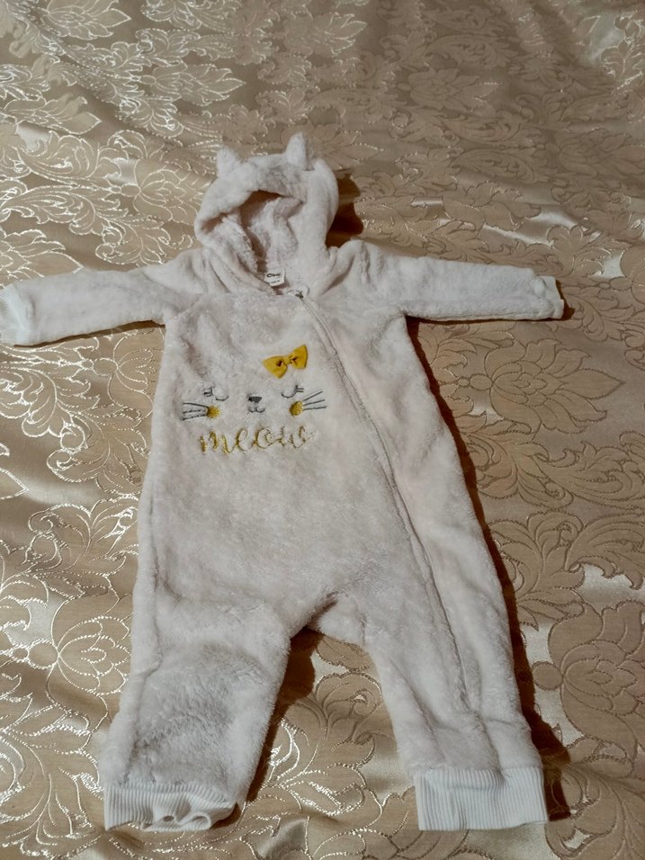 Kapüşonlu Beyaz Kürklü Bebek Tulumu - Görsel 4