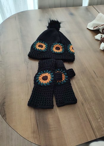 Siyah Örgü Bohem Eldiven ve Bere Seti