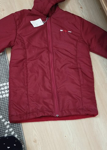 Bordo Kapüşonlu Fermuarlı Kışlık Kadın Mont - Görsel 2