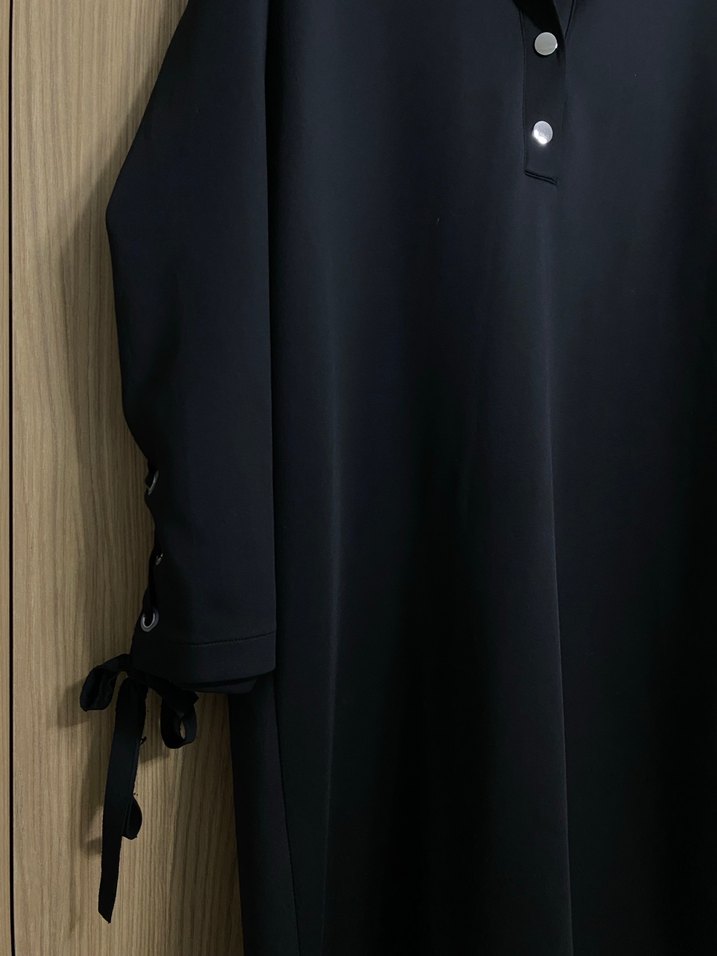 Siyah Düğmeli Uzun Salaş Kadın Elbise - Görsel 3