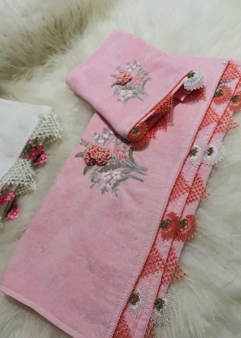 Analı kızlı  Havlu iğne oyası - Görsel 2