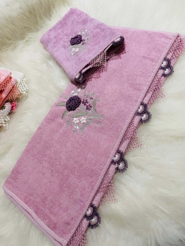 Analı kızlı  Havlu iğne oyası - Görsel 3