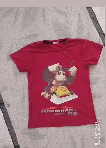 Çocuk kırmızı t-shirt