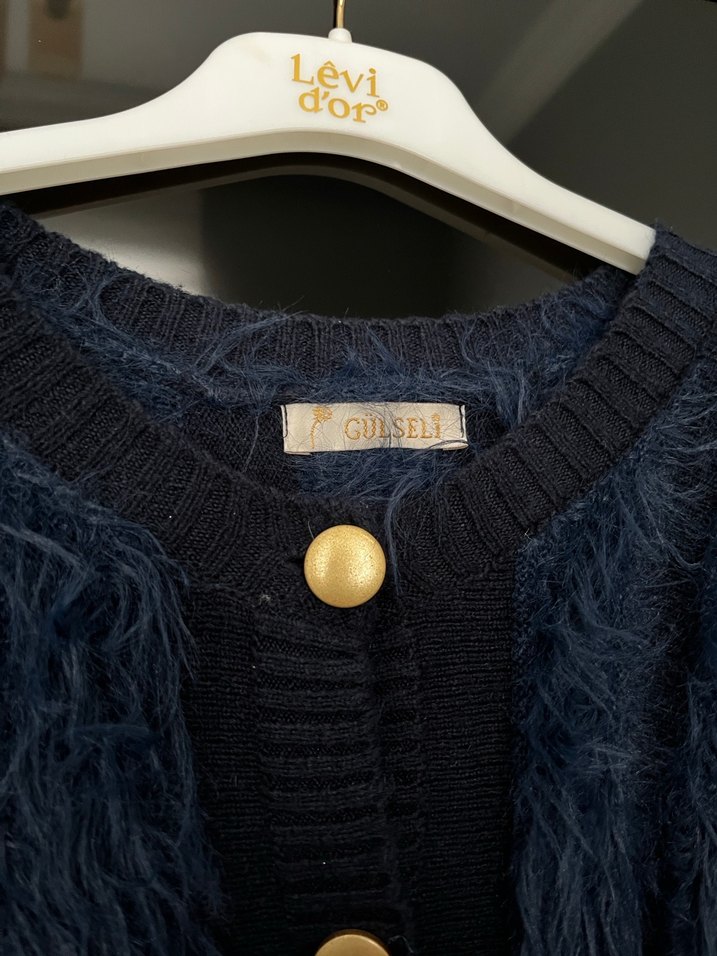 Uzun Kollu Mavi Yünlü Hırka - Görsel 3