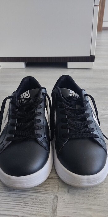 Hummel spor ayakkabi