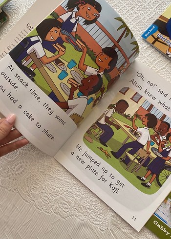 Çocuklar için İngilizce 4 Kitap Seti: Maceralar ve Yardım - Görsel 4