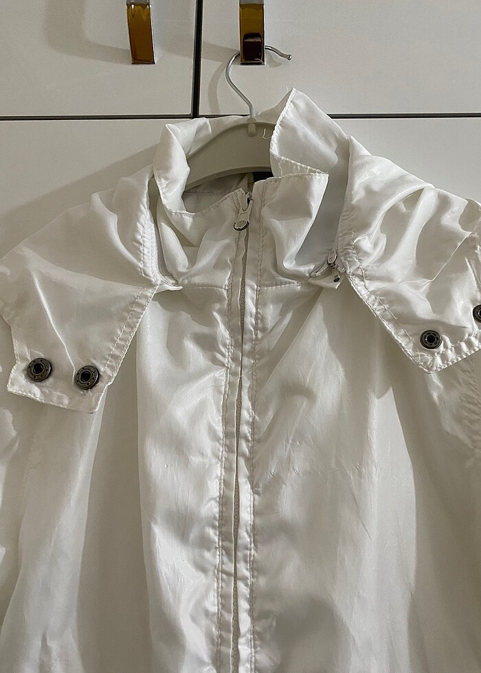 zara yağmurluk - Görsel 3