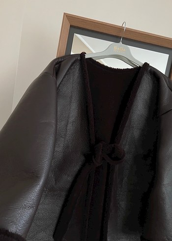 Kahverengi Deri Kuşaklı Midi Ceket - Görsel 4