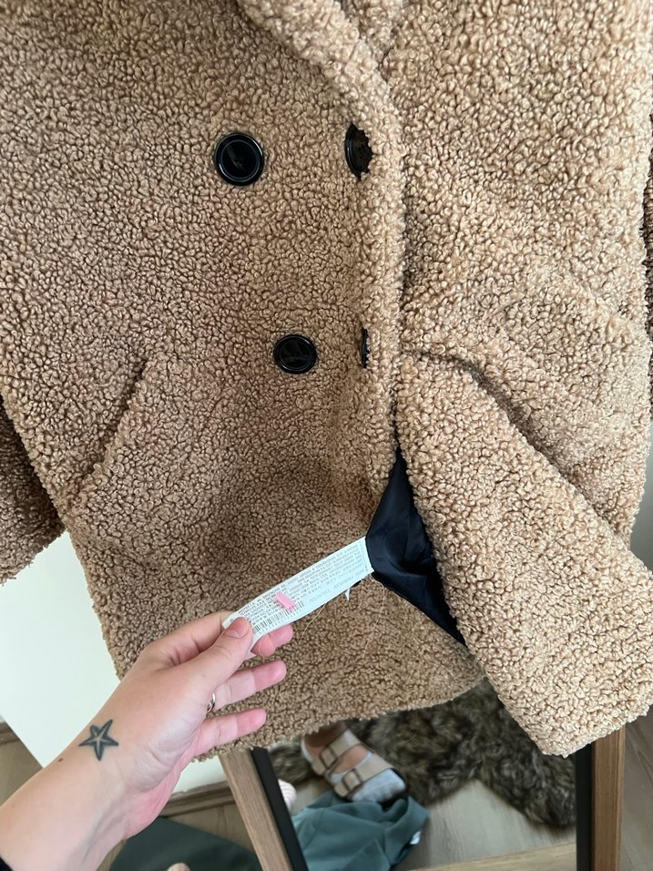 Kahverengi Düğmeli Kadın Yün Kaban - Görsel 3