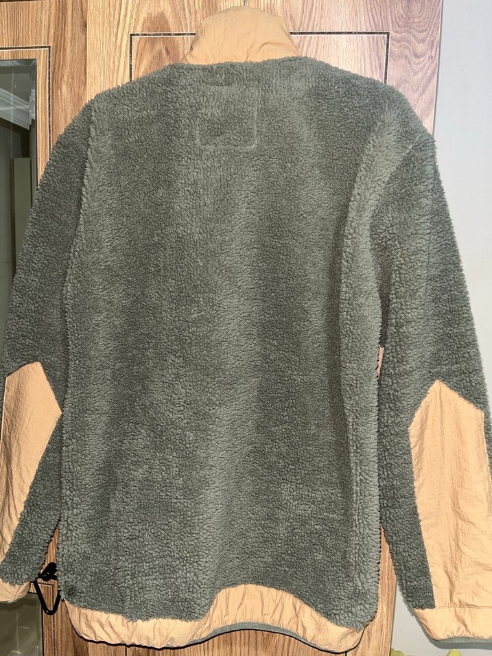 Cep Detaylı Kahverengi ve Gri Fermuarlı Polar - Görsel 2