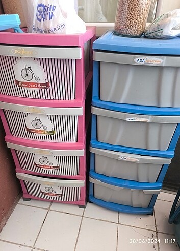 Diğer 2 adet plastik dolap