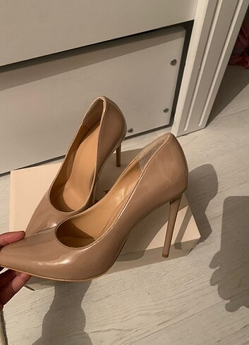 Zara Krem uzun stiletto