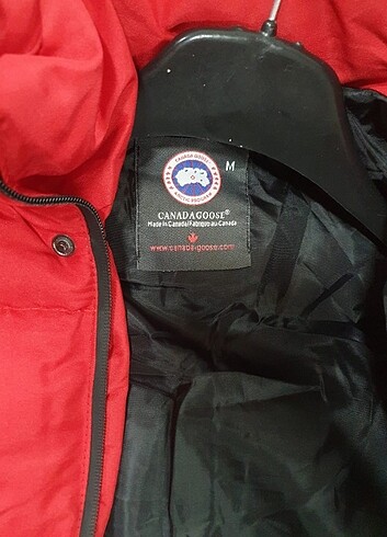 m Beden kırmızı Renk CANADAGOOSE marka temsili mont