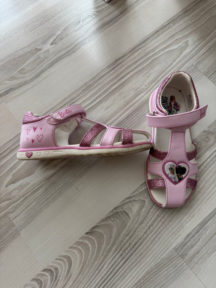 Kız Çocuk Pembe Baskılı Tokalı Sandalet - Görsel 4