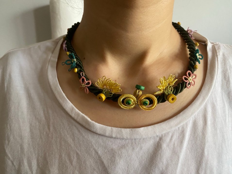 Uzun Çok Renkli Boncuklu Bohem Nakışlı Kolye - Görsel 4