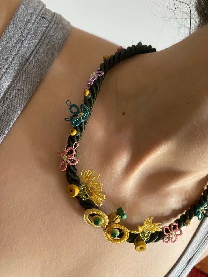 Uzun Çok Renkli Boncuklu Bohem Nakışlı Kolye - Görsel 3