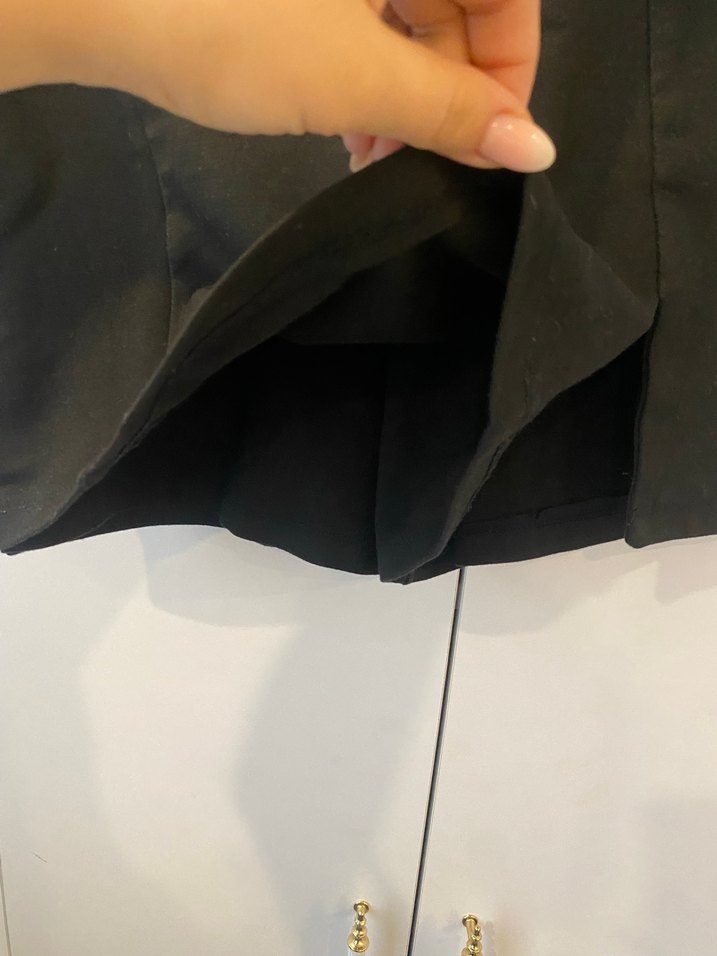 Siyah Mini Şort Etek Tokalı - Görsel 2