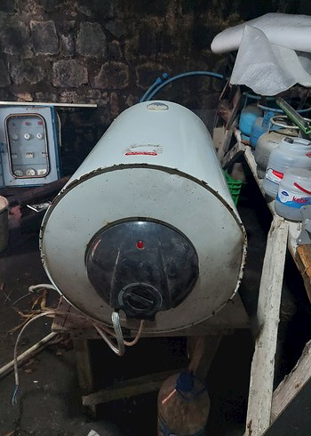 Beyaz Gri Elektrikli Su Isıtıcısı termosifon