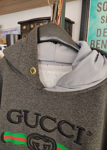 Gri Kapüşonlu Sweatshirt - Görsel 3
