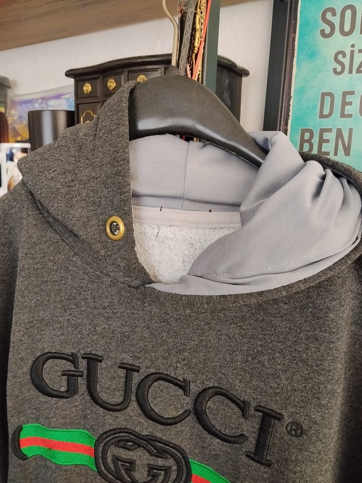 Gri Kapüşonlu Sweatshirt - Görsel 3